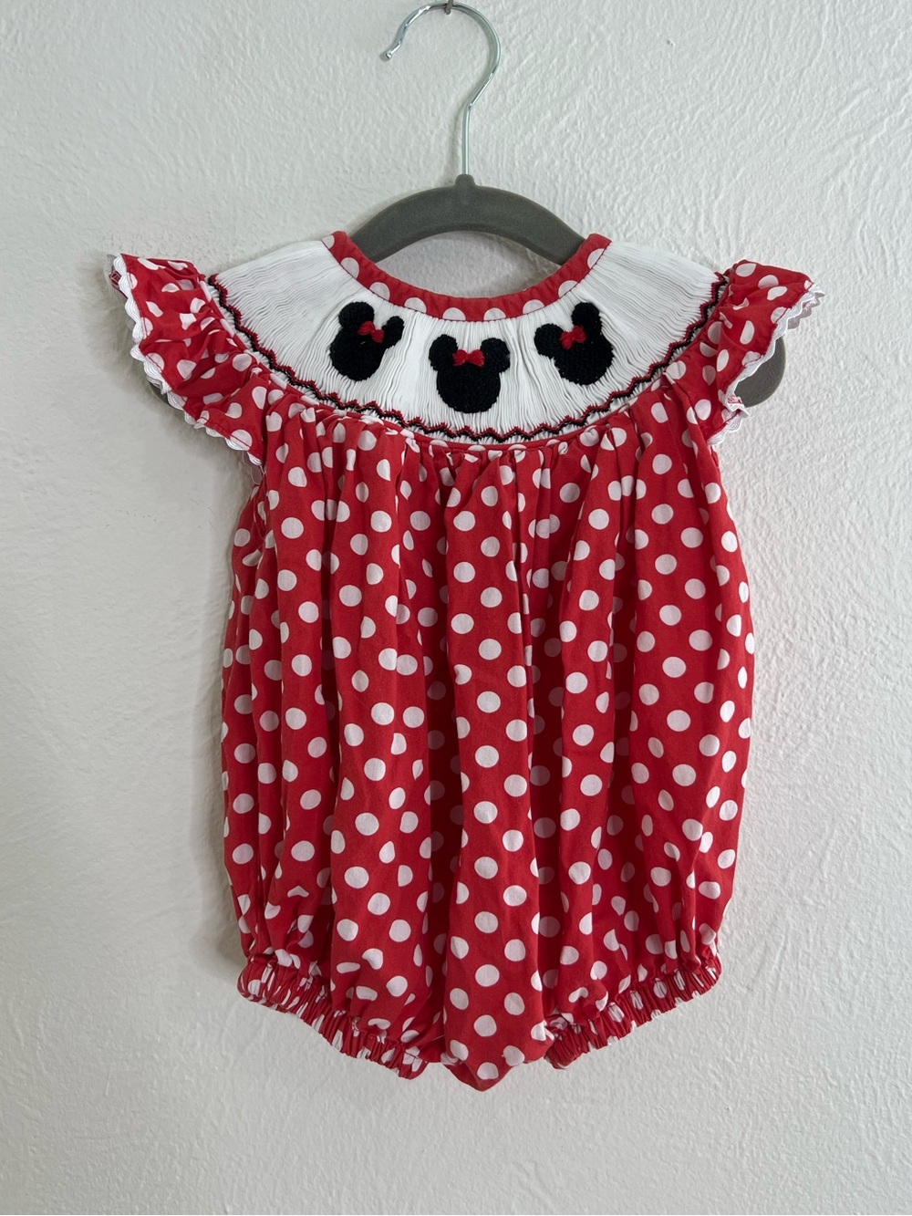 Pleats & Stitches Red Polka Dot Baby Romper with Minnie Smocked Yoke size 12 mos